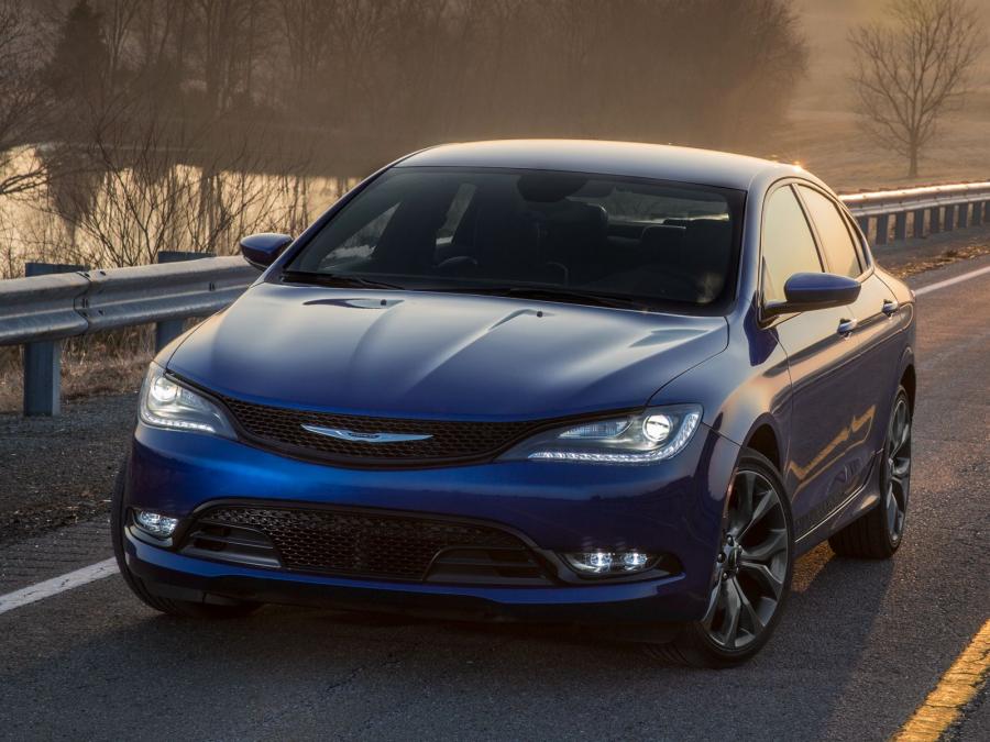  Chrysler 200 S 2014 года  (фото 39 из 69)